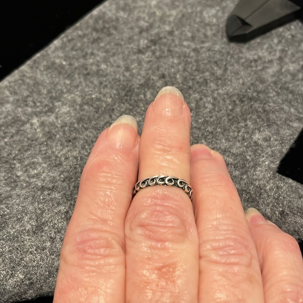 Sterling Scroll Band Stackable Ring-6 - image 7